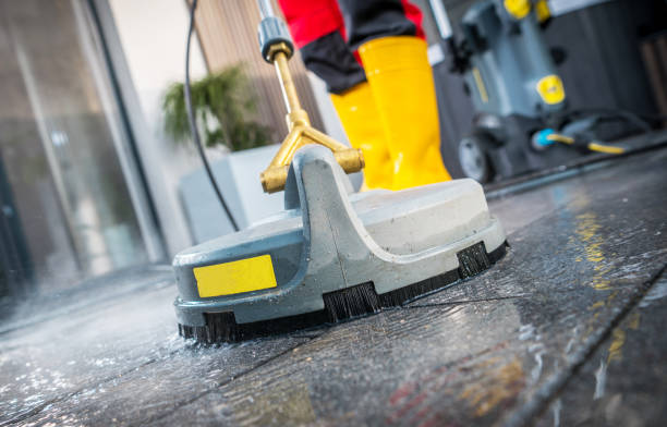Best Garage Pressure Washing  in Maple Glen, PA